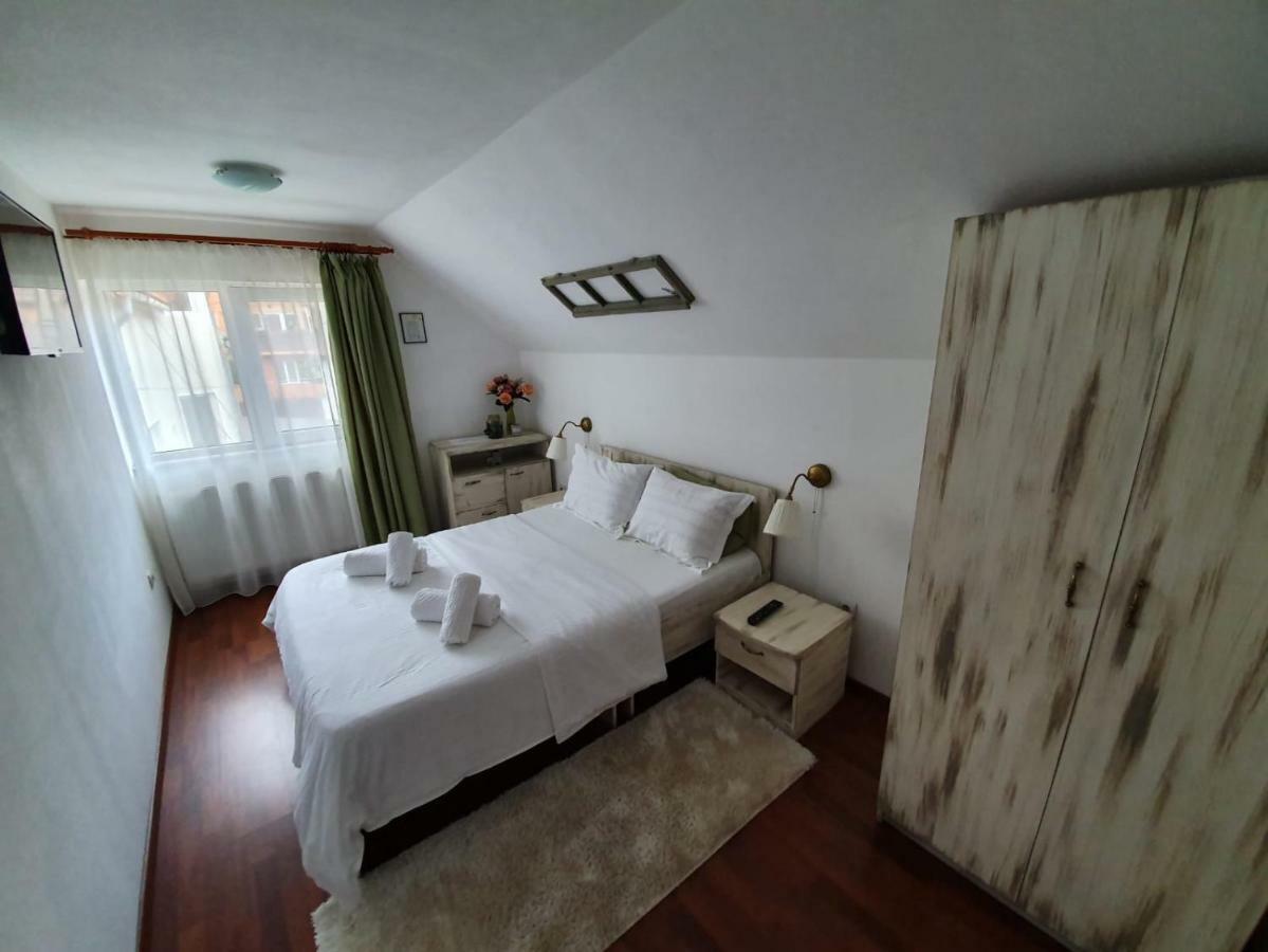 Casa Lucky Otel Rîşnov Dış mekan fotoğraf